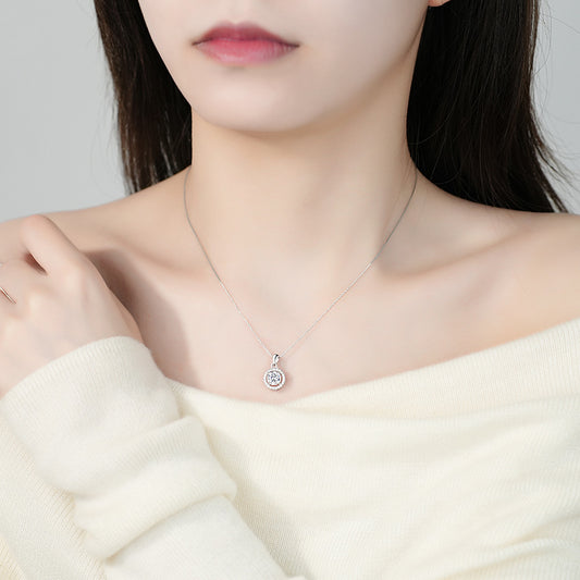 Fashion sterling silver geometric round necklace women's fashion versatile high-end pendant light luxury zircon clavicle chain