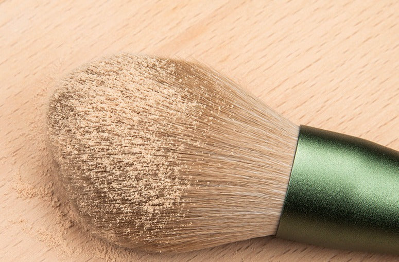 10 Pieces Makeup Brush Set Loose Powder Blush Eye Shadow Concealer Soft Green Beauty Cosmetics Makeup Tools