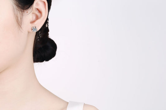 Silver Diamond Earrings VVS1 Lab Created Moissanite Stud Earrings 4 Prong Clover Flower Diamond Ear Studs