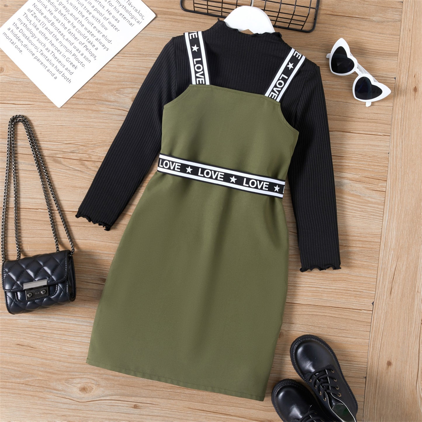 Kid Girl 2pcs  Dress Mock Neck Lettuce Trim Long-sleeve Black Tee and Letter Print Dresses Sets - KGD8304