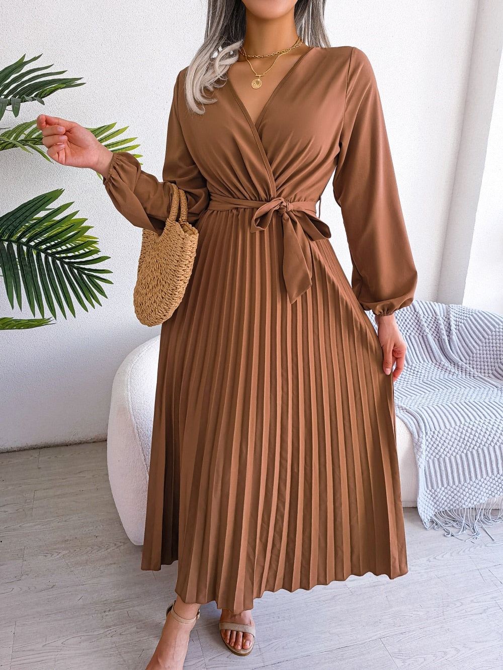 Women Elegant V Neck Long Sleeve Pleated Maxi Dress - WD8145
